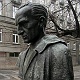 Pomnik Juliana Tuwima przy ul. Moniuszki